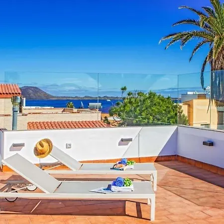 Sleeps 4 Pool Wifi *